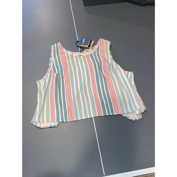 Jetty NWT Womens Fenwick Tank - Picture 2 of 7